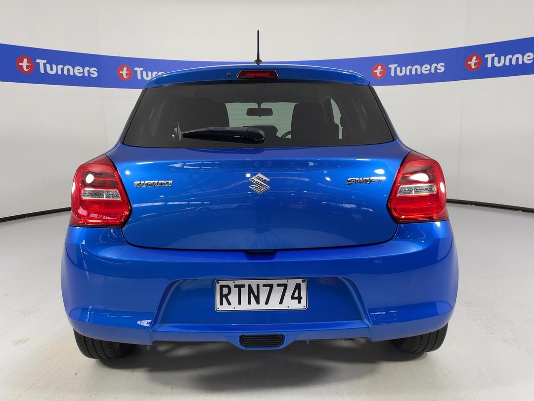 Photo '6' of Suzuki Swift