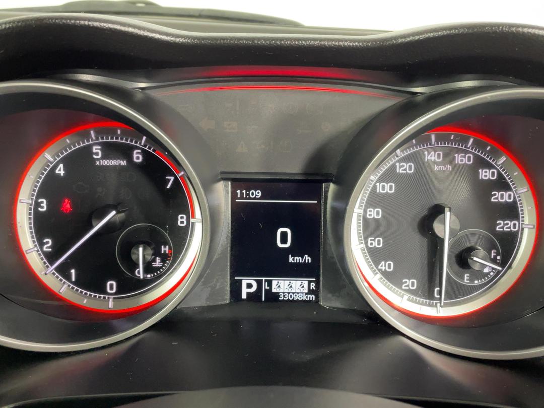 Photo '21' of Suzuki Swift