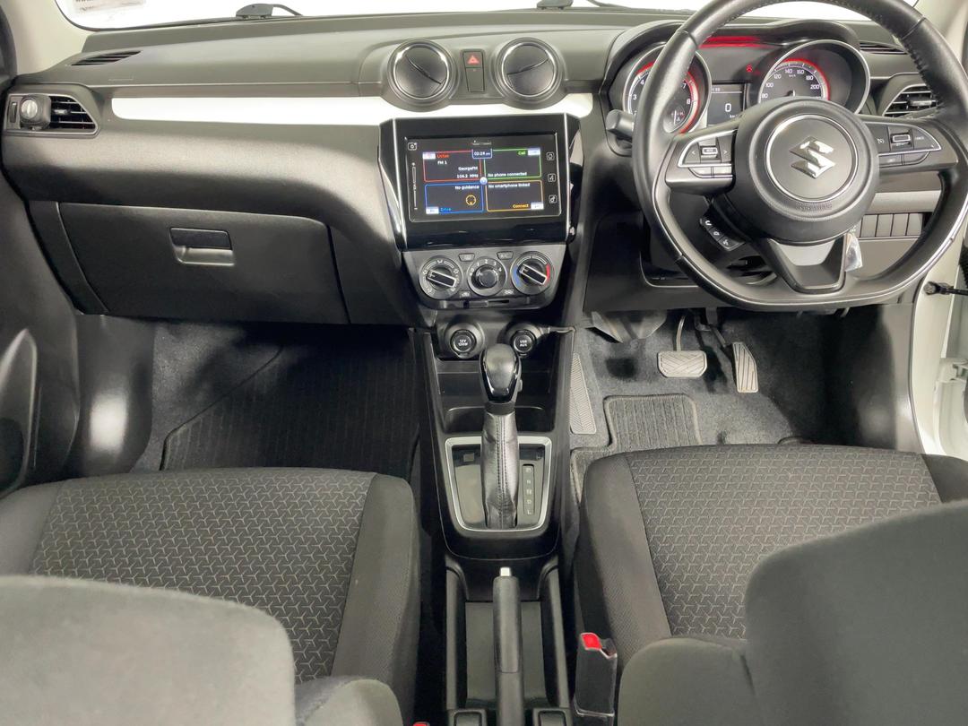 Photo '17' of Suzuki Swift