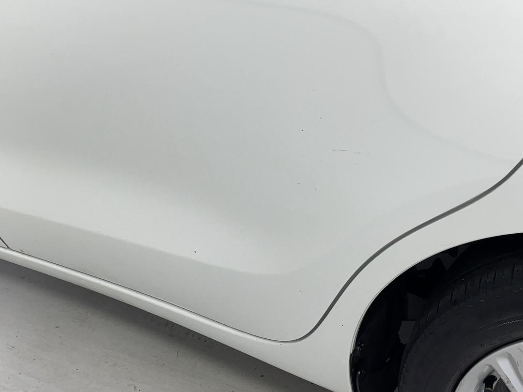 Photo '25' of Suzuki Swift