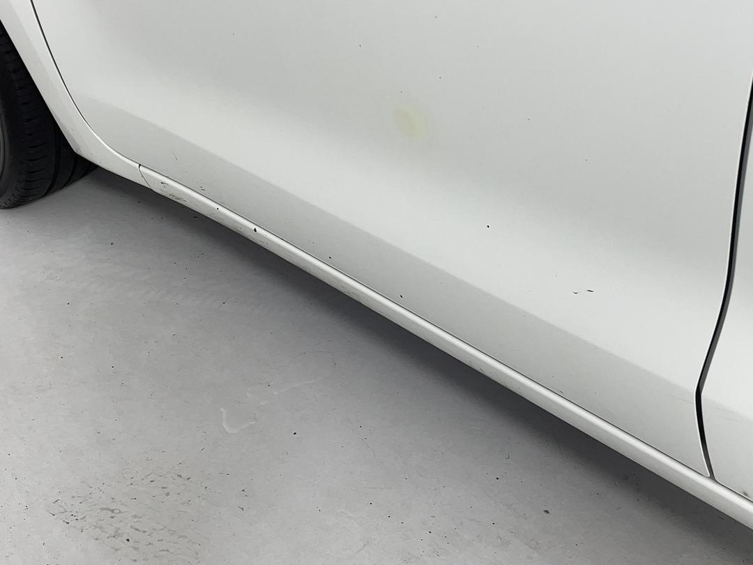 Photo '26' of Suzuki Swift