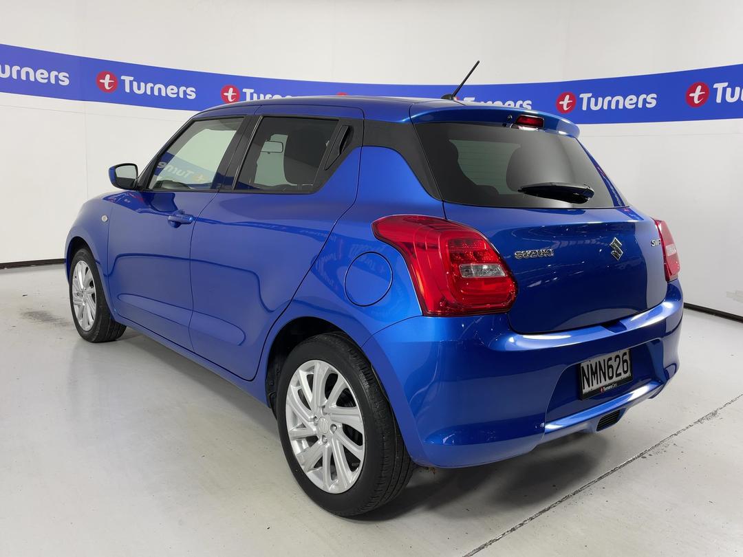 Photo '5' of Suzuki Swift
