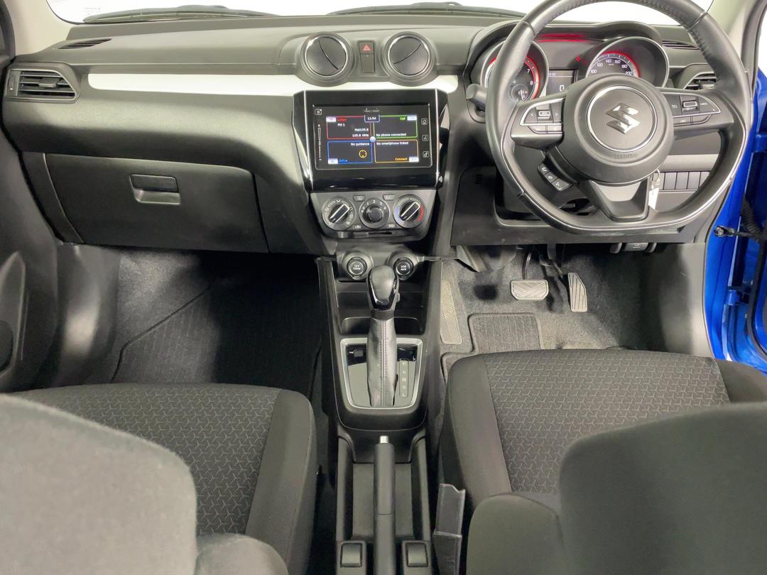 Photo '17' of Suzuki Swift