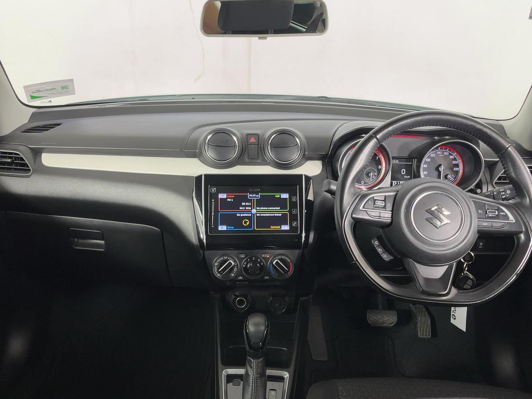 Photo '17' of Suzuki Swift