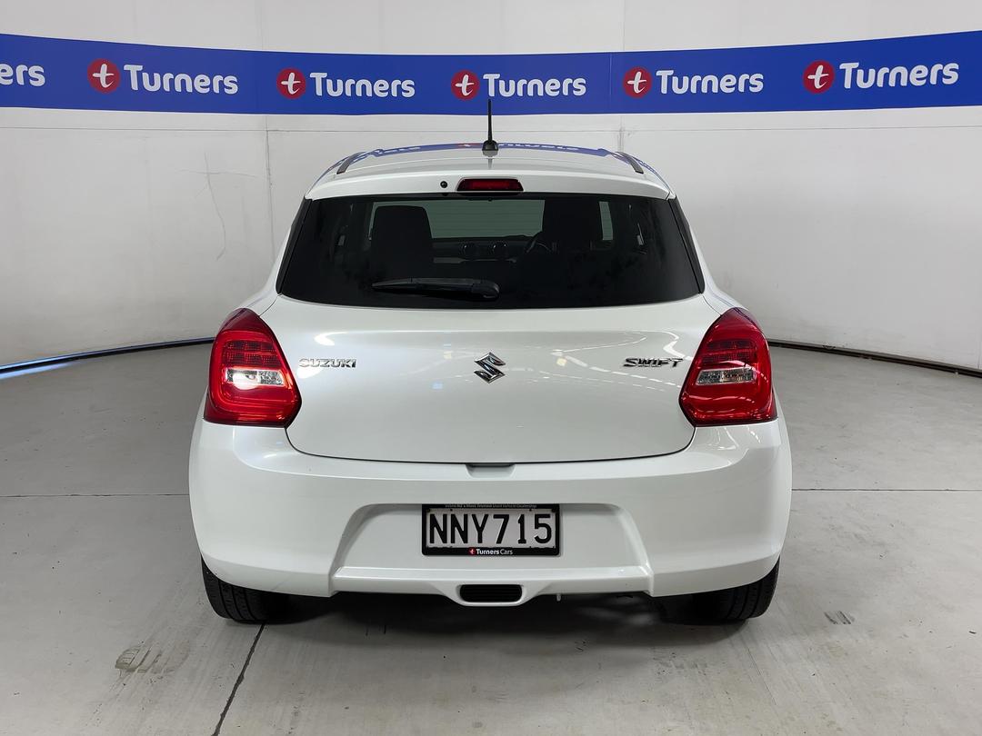 Photo '6' of Suzuki Swift