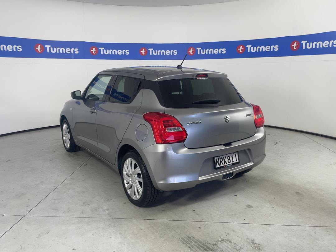 Photo '5' of Suzuki Swift