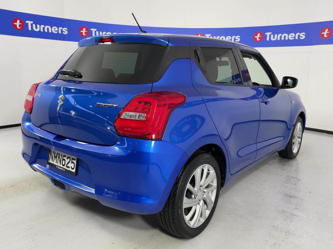 Photo '7' of Suzuki Swift