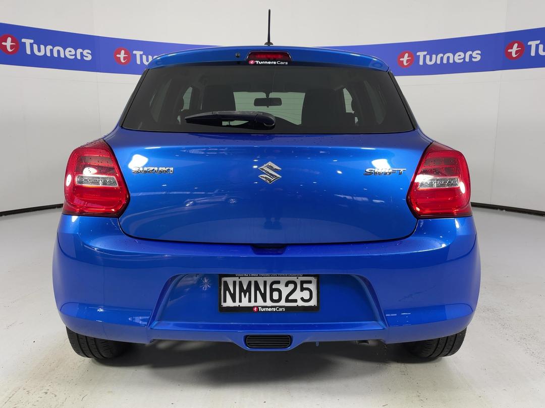 Photo '6' of Suzuki Swift