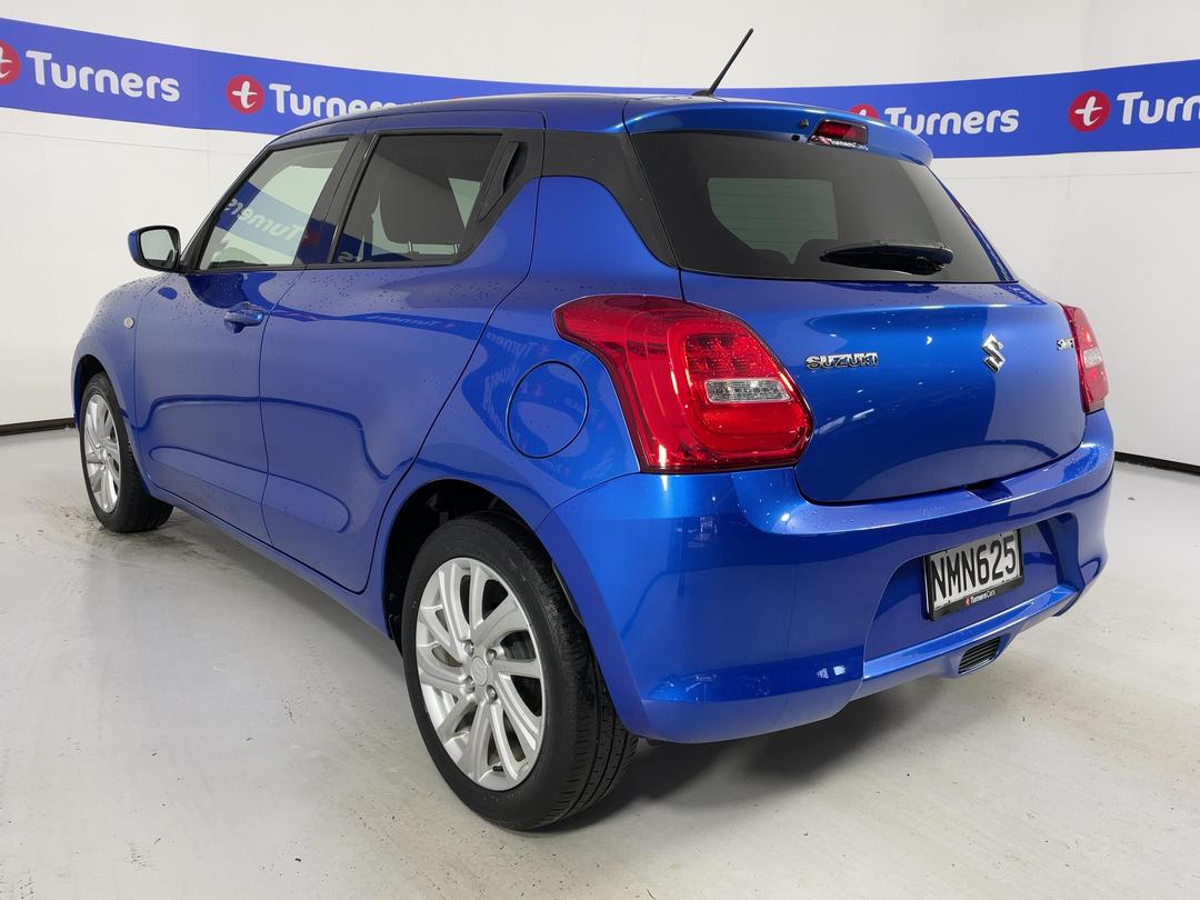 Photo '5' of Suzuki Swift