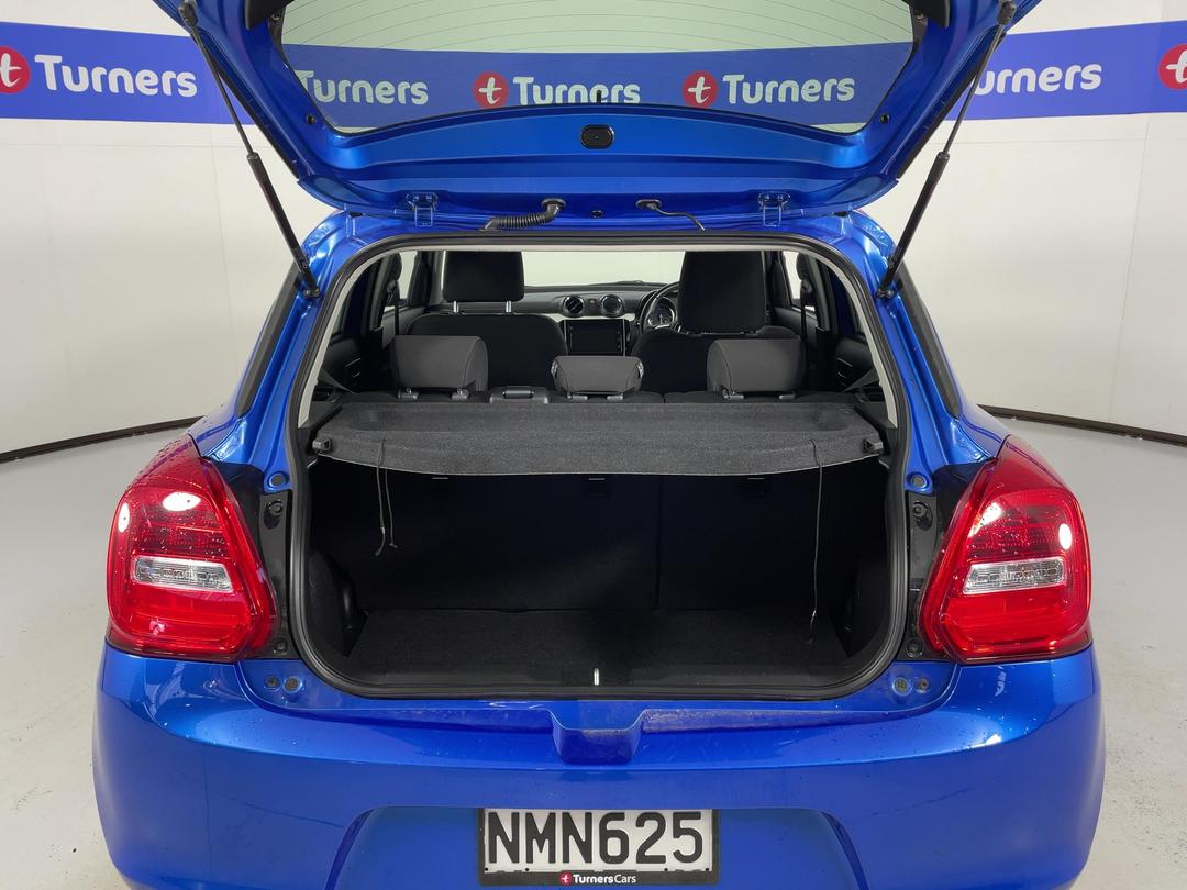 Photo '14' of Suzuki Swift