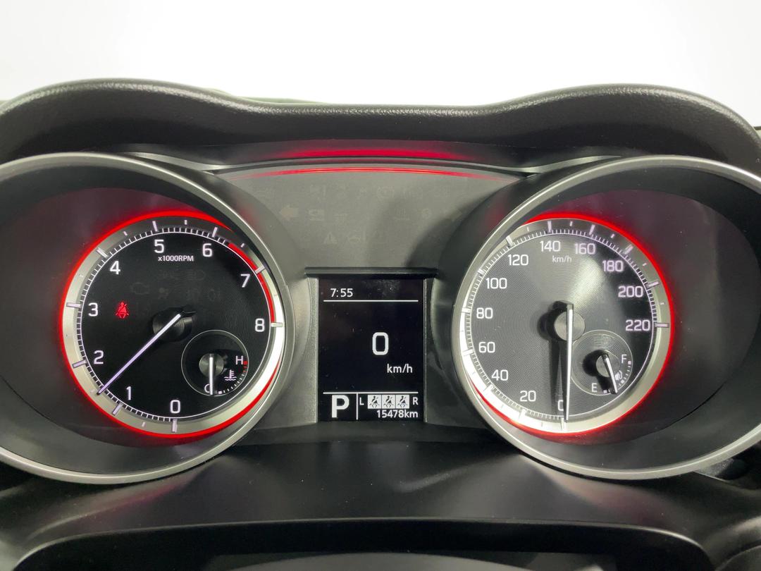 Photo '21' of Suzuki Swift