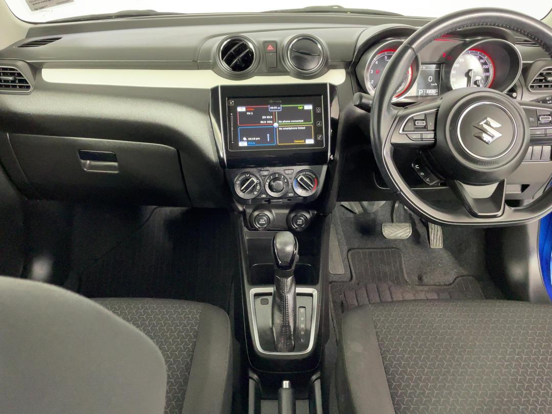 Photo '17' of Suzuki Swift