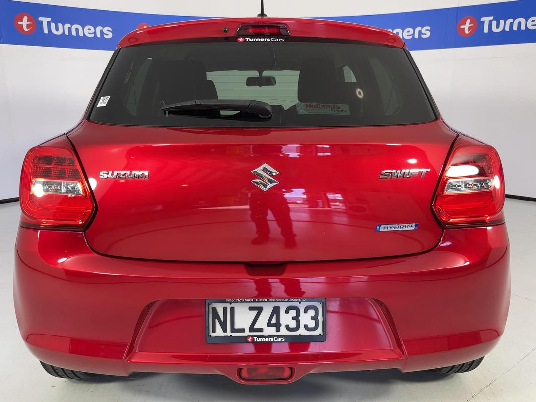 Photo '6' of Suzuki Swift