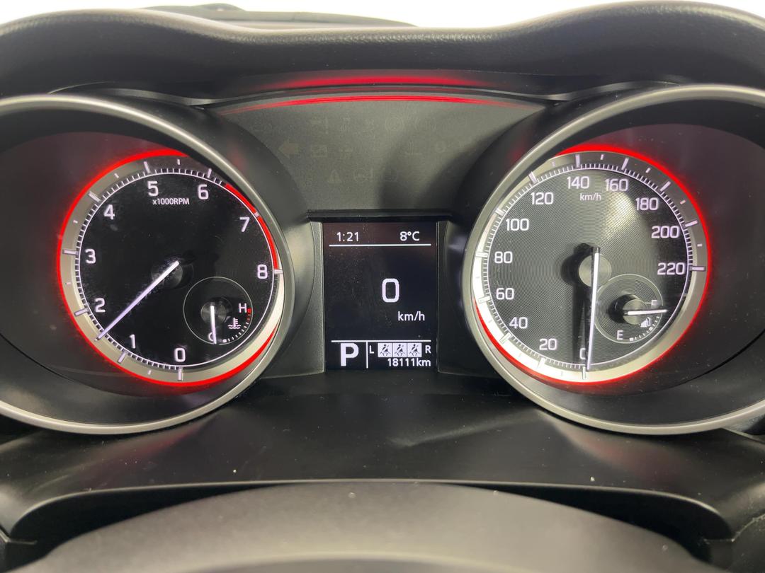 Photo '21' of Suzuki Swift