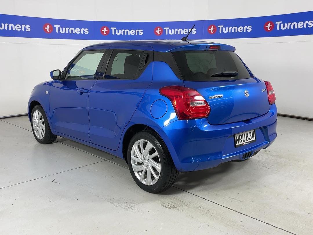Photo '5' of Suzuki Swift