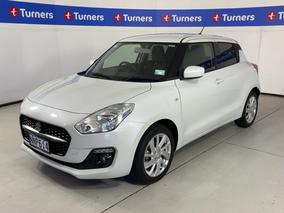 Photo '4' of Suzuki Swift
