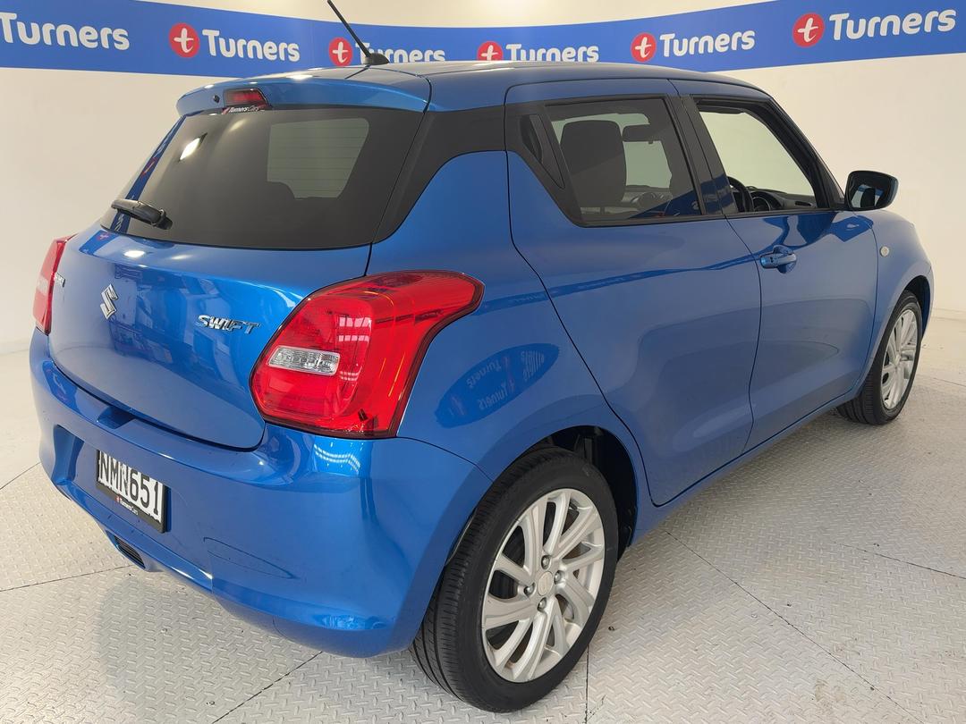 Photo '7' of Suzuki Swift