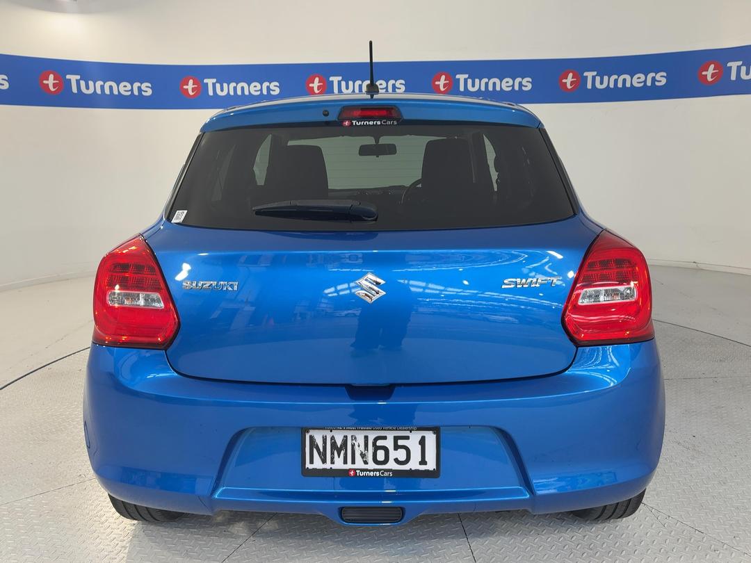 Photo '6' of Suzuki Swift
