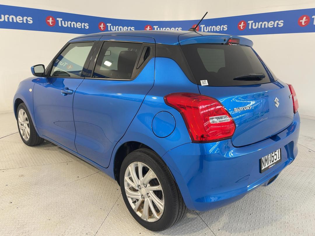 Photo '5' of Suzuki Swift