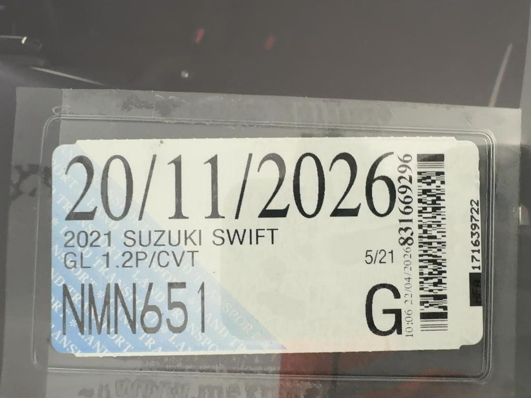 Photo '32' of Suzuki Swift