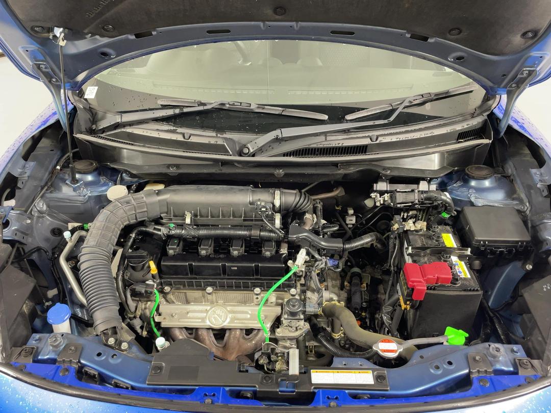 Photo '13' of Suzuki Swift