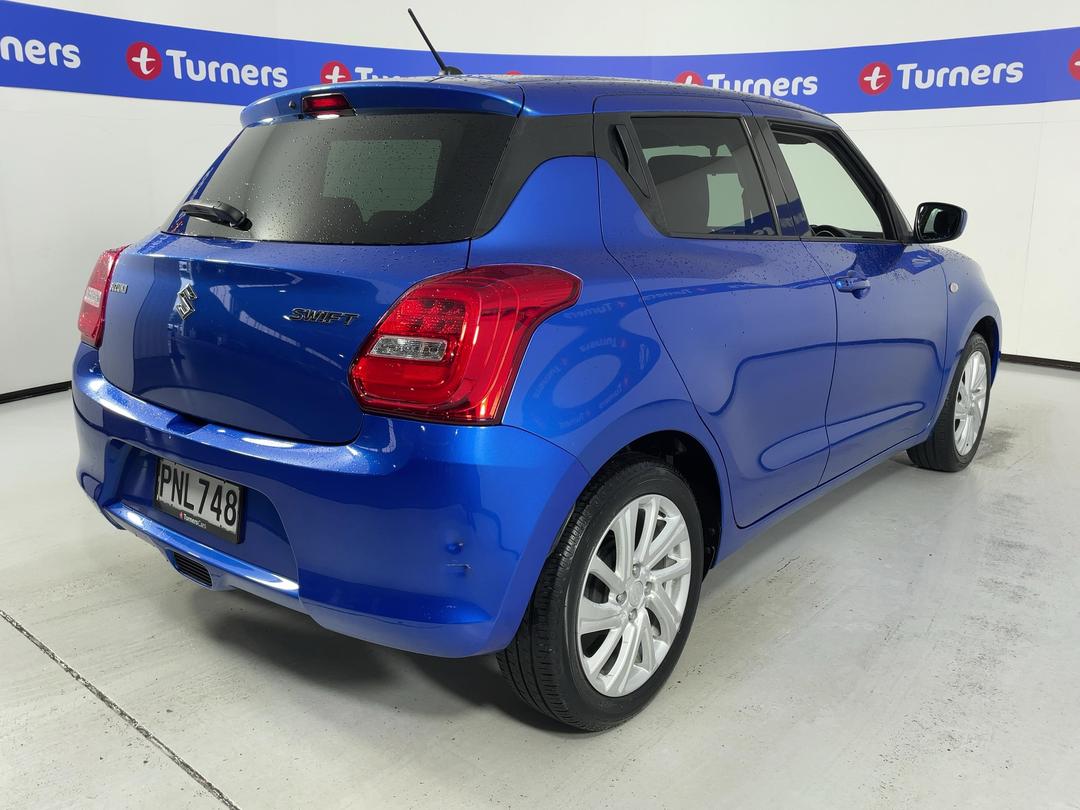 Photo '7' of Suzuki Swift