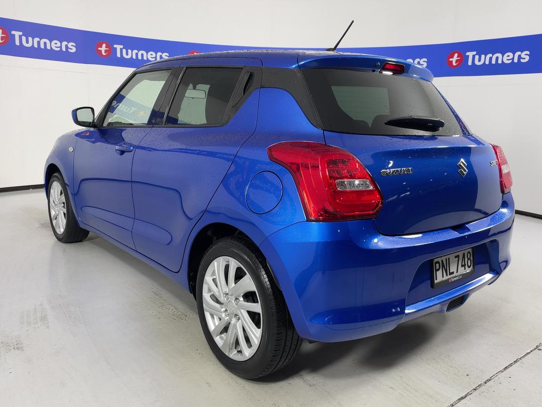 Photo '5' of Suzuki Swift