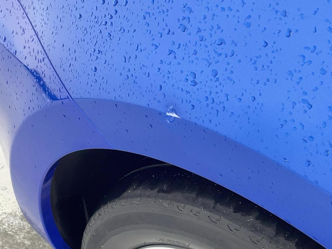 Photo '23' of Suzuki Swift
