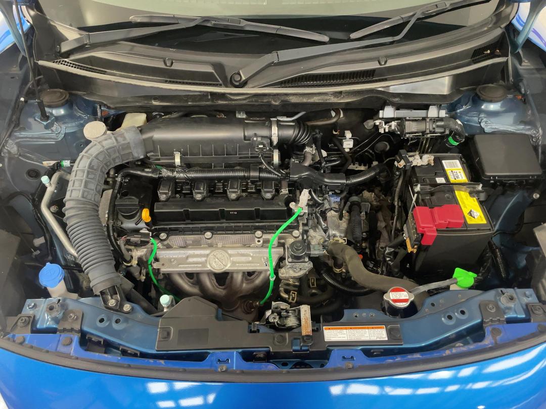 Photo '13' of Suzuki Swift