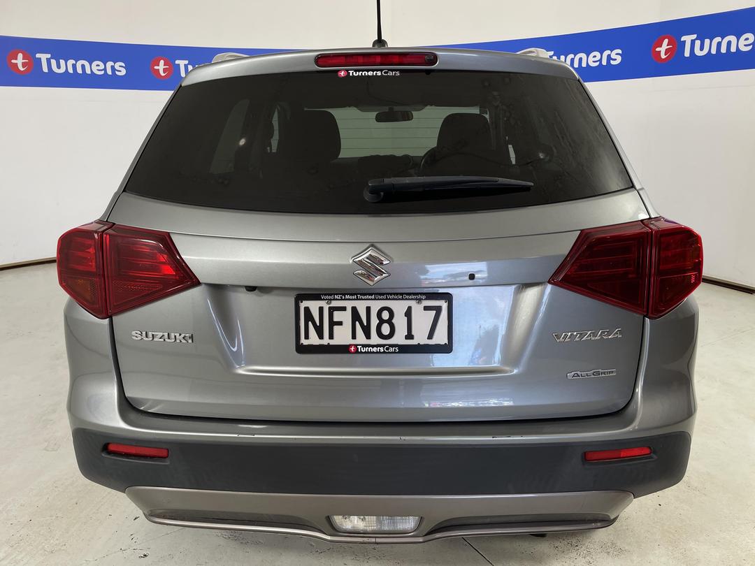 Photo '6' of Suzuki Vitara