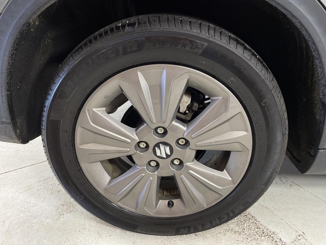 Photo '12' of Suzuki Vitara