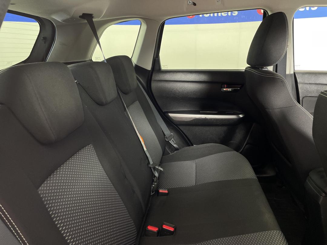 Photo '20' of Suzuki Vitara