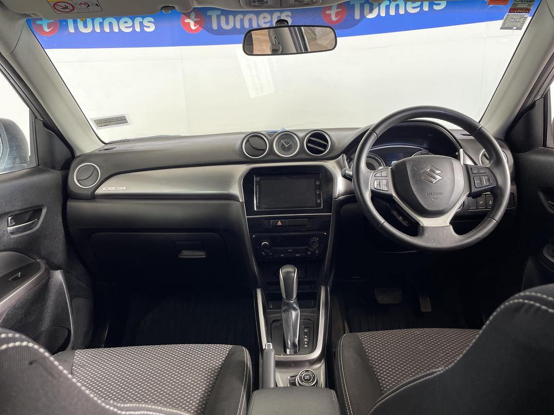 Photo '17' of Suzuki Vitara