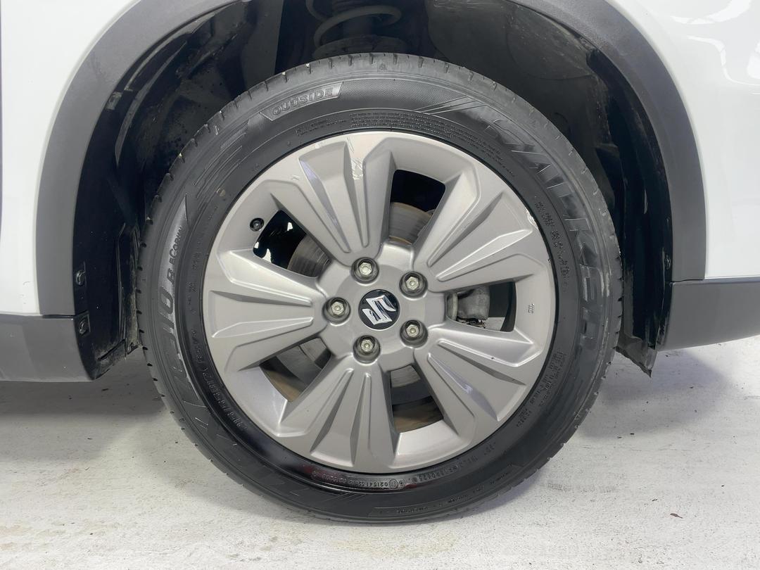 Photo '9' of Suzuki Vitara