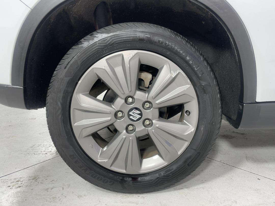 Photo '12' of Suzuki Vitara