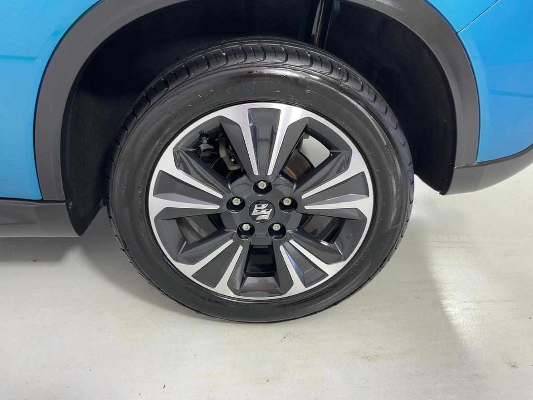 Photo '11' of Suzuki Vitara