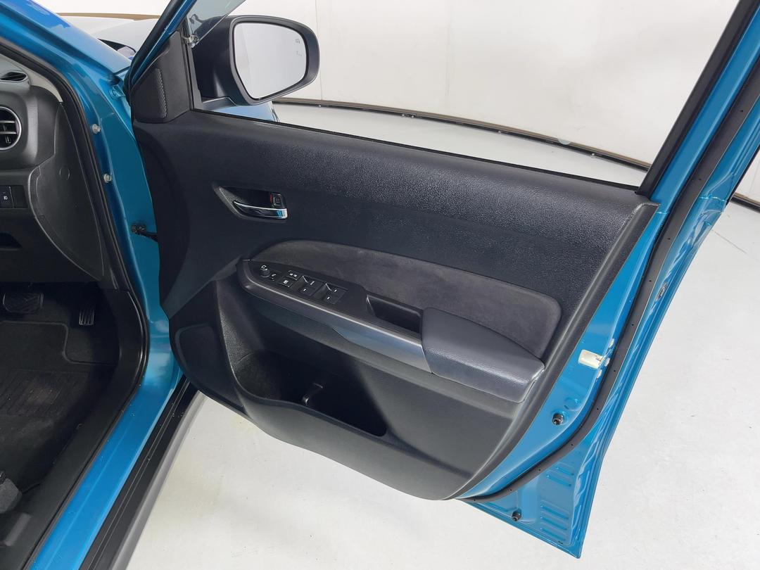 Photo '15' of Suzuki Vitara