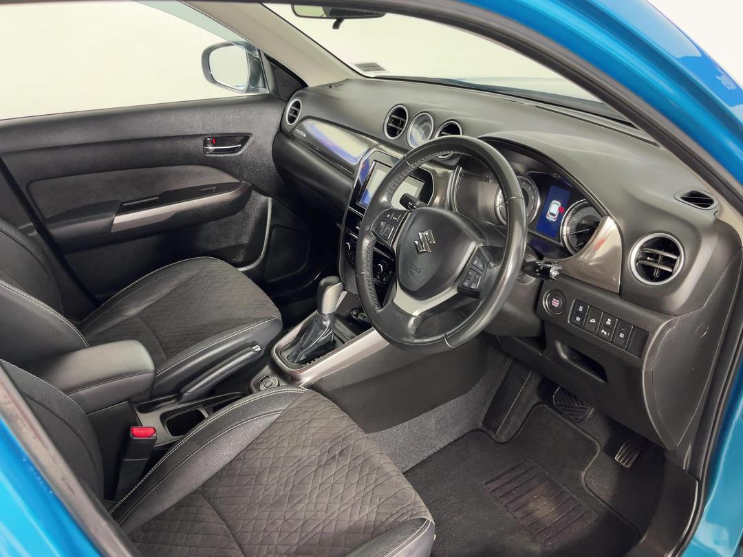 Photo '16' of Suzuki Vitara