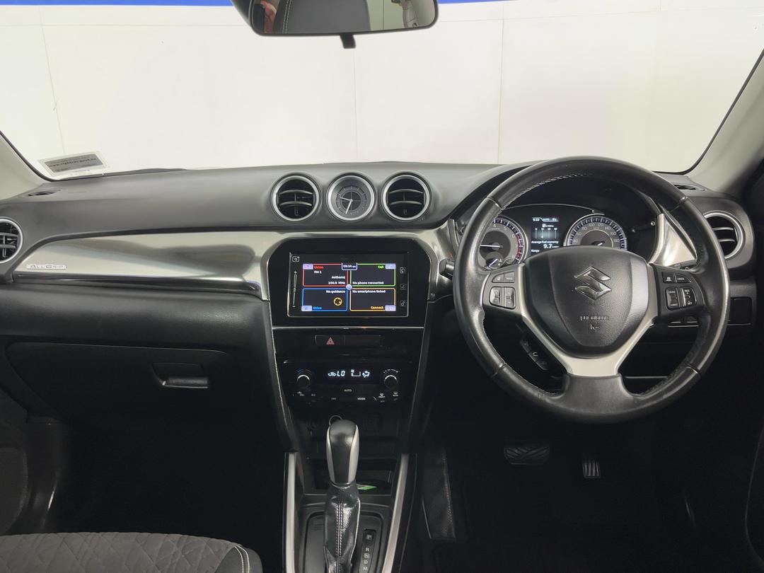 Photo '17' of Suzuki Vitara