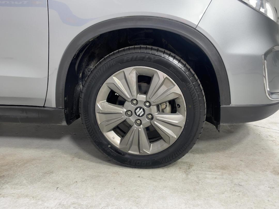 Photo '9' of Suzuki Vitara