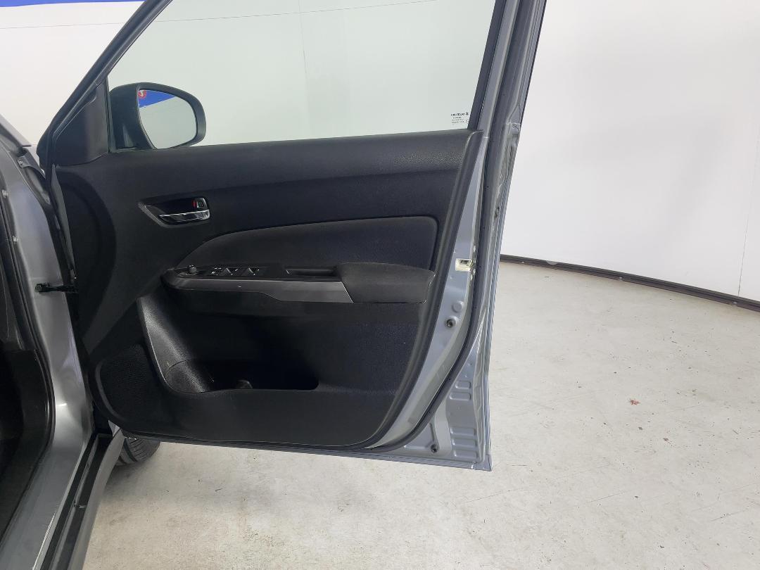 Photo '15' of Suzuki Vitara