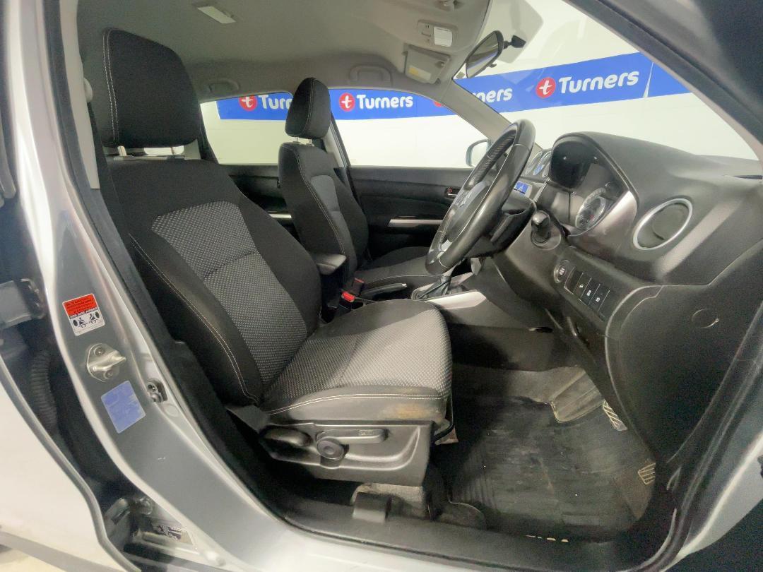 Photo '16' of Suzuki Vitara