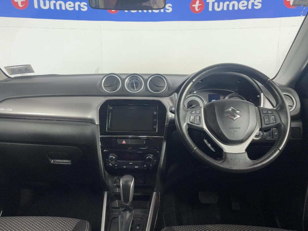 Photo '17' of Suzuki Vitara