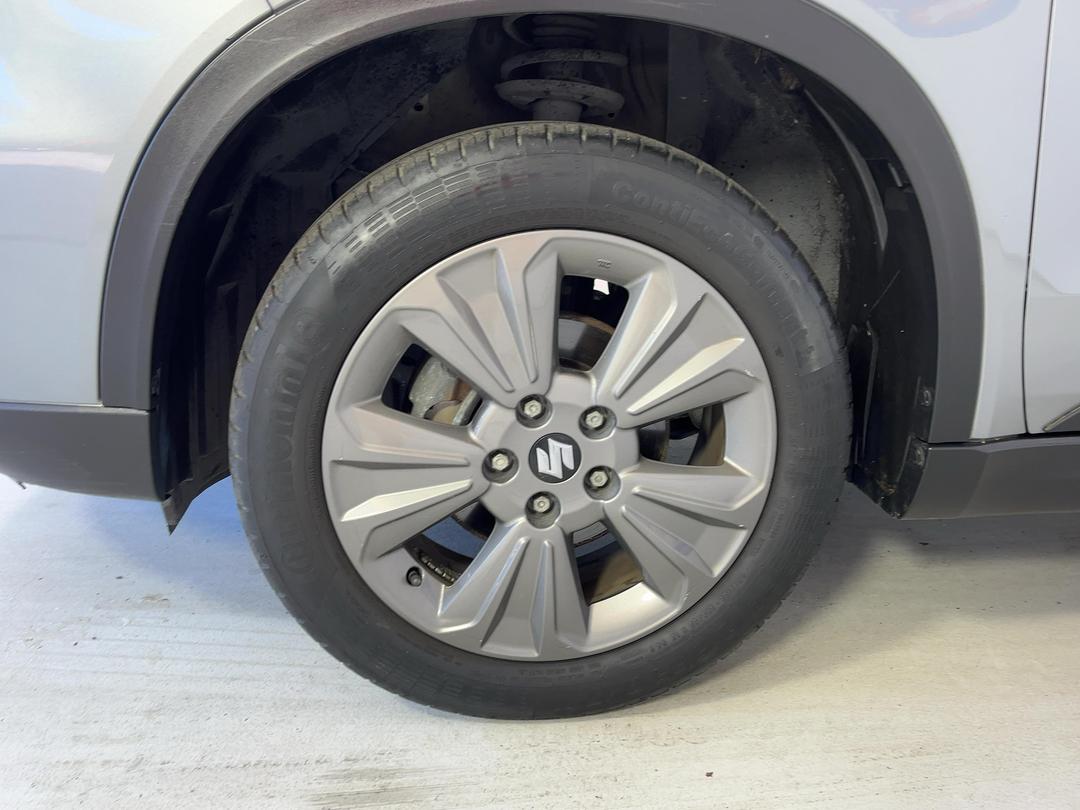 Photo '10' of Suzuki Vitara
