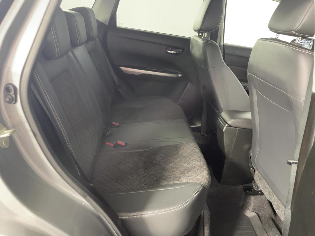 Photo '20' of Suzuki Vitara