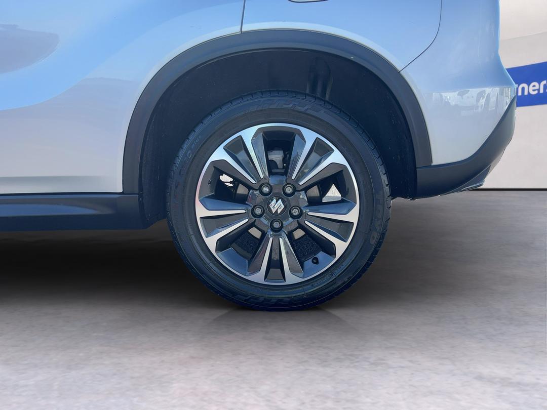 Photo '11' of Suzuki Vitara