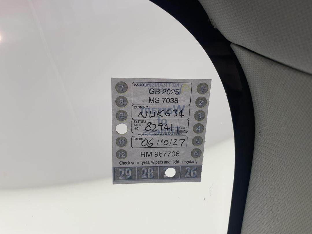 Photo '25' of Tesla Model 3
