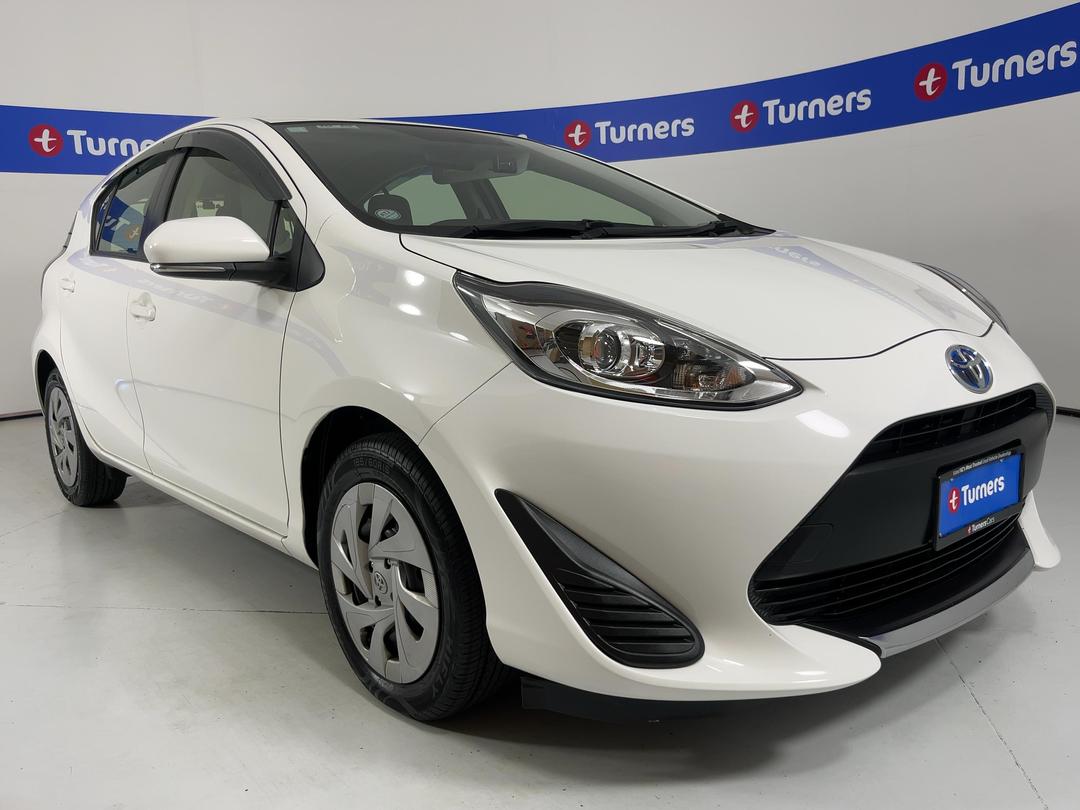 Photo '1' of Toyota Aqua