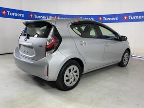 Photo '7' of Toyota Aqua