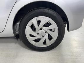 Photo '11' of Toyota Aqua